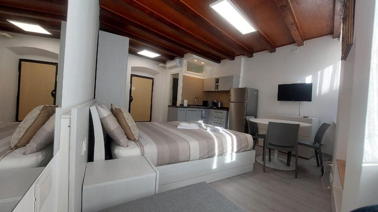 Apartmán Loftcentre Bergamo Exteriér fotografie